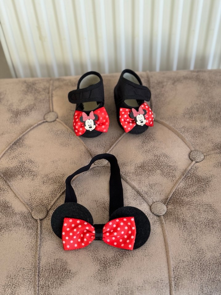 Kız Çocuk Minnie Mouse Bantlı ayakkabı ve Saç Bandı - Görsel 2