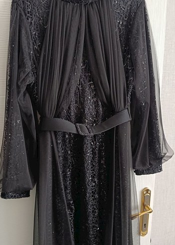 Siyah Nakışlı Gotik Uzun Abiye Elbise - Görsel 6