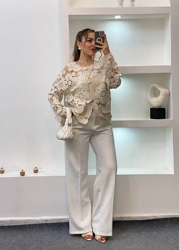 Zara Dantel Detaylı Kadın Hırka