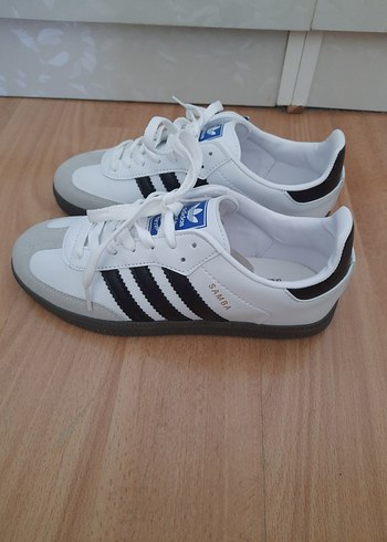 38 Beden Adidas Samba Beyaz Spor Ayakkabı