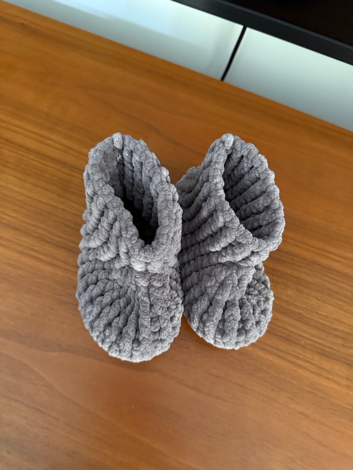 Gri Örgü Bebek Patik - Görsel 5