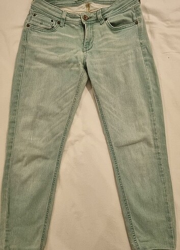 29 Beden Loft Açık Yeşil Taşlanmış Vintage Jean