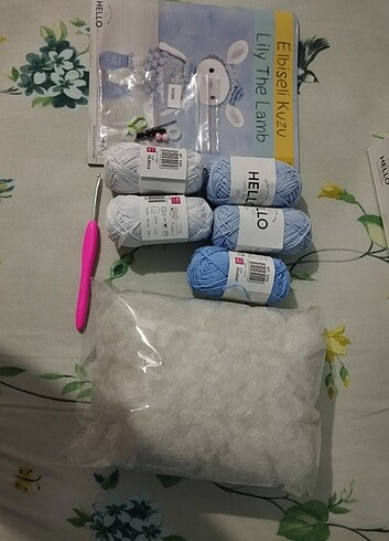  Tığ işi Amigurumi Kit Elbiseli Kuzu