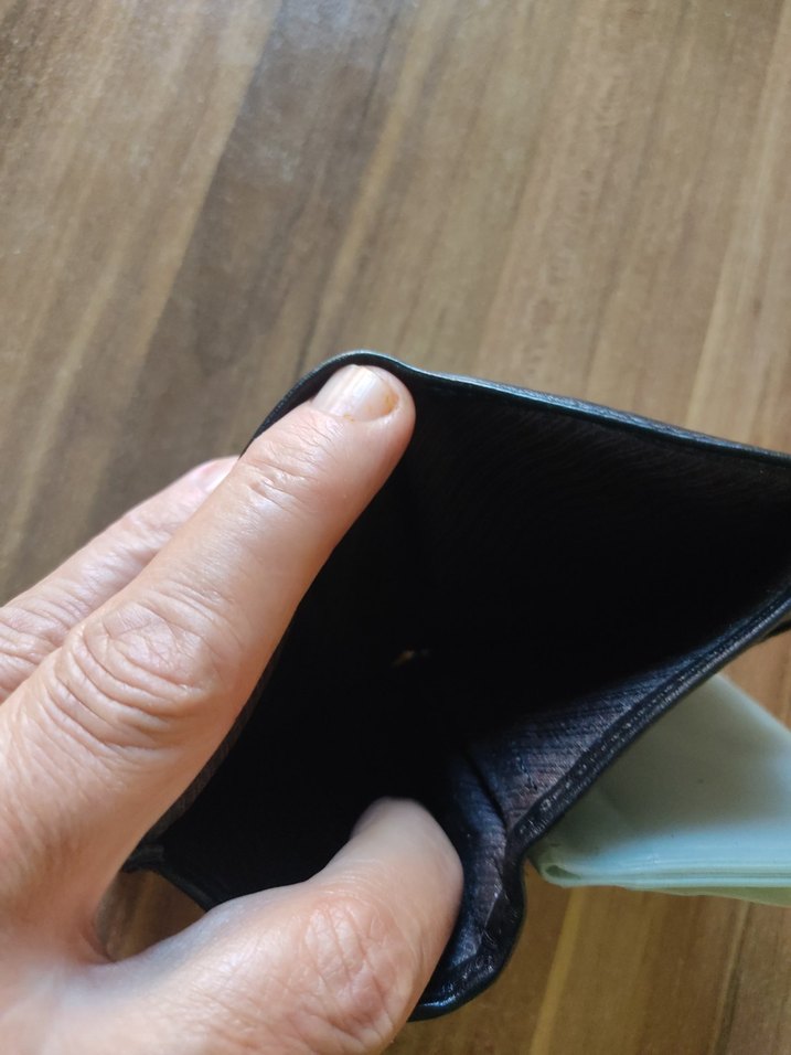 Prada Siyah Deri Erkek Cüzdanı - Görsel 2