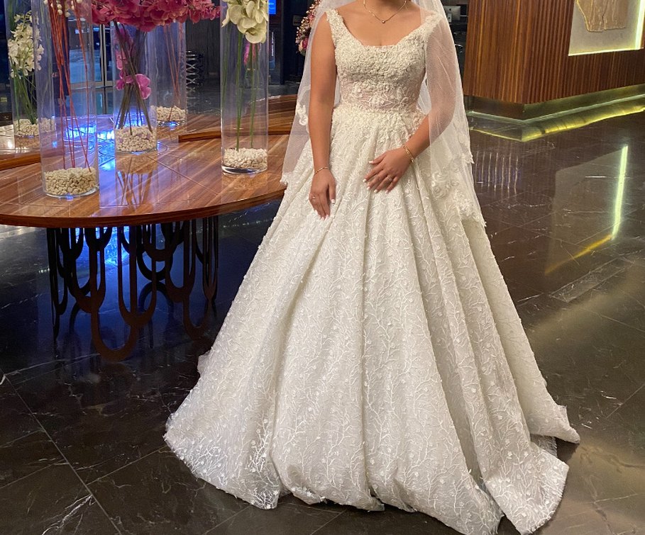 Beyaz Straplez Prenses Gelinlik - Görsel 4