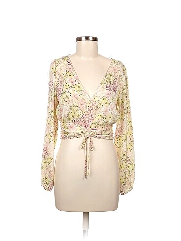 H&M Bluz %70 İndirimli.