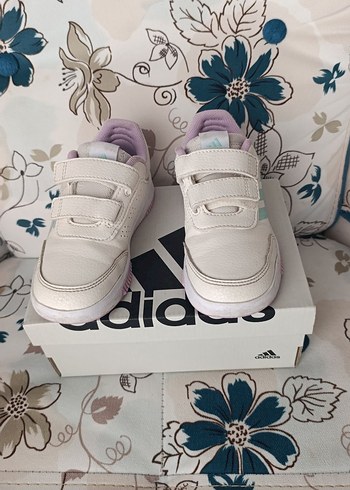 Adidas Kız Çocuk Beyaz Cırtlı Spor Ayakkabı
