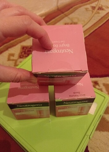 Beden Renk Neutrogena krem 3 lu paket