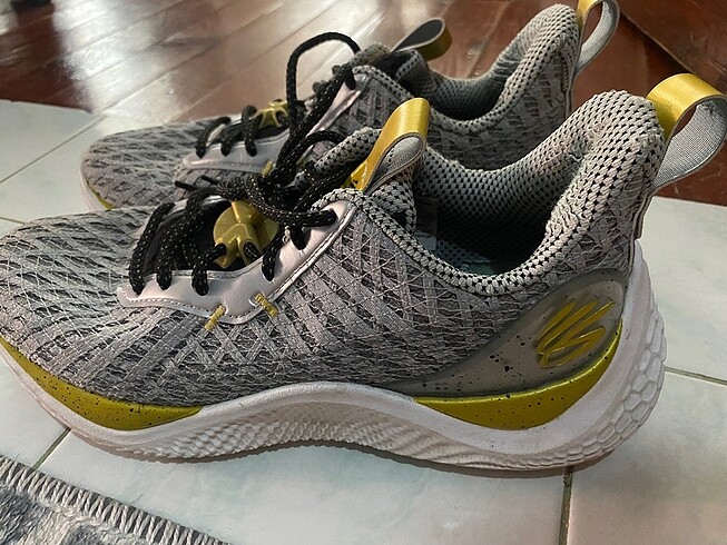 under armour basket ayakkabisi