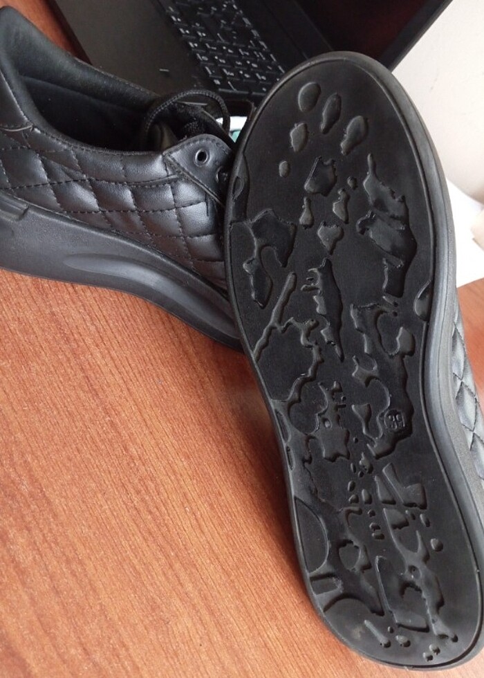 Çok rahat ayakkabı - Görsel 5