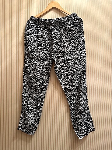 leopqr desenli jogger pantolon