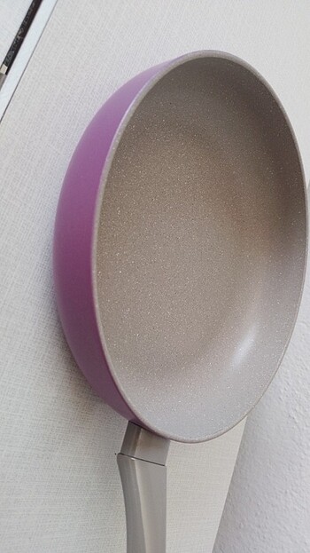 24 cm granıt tava