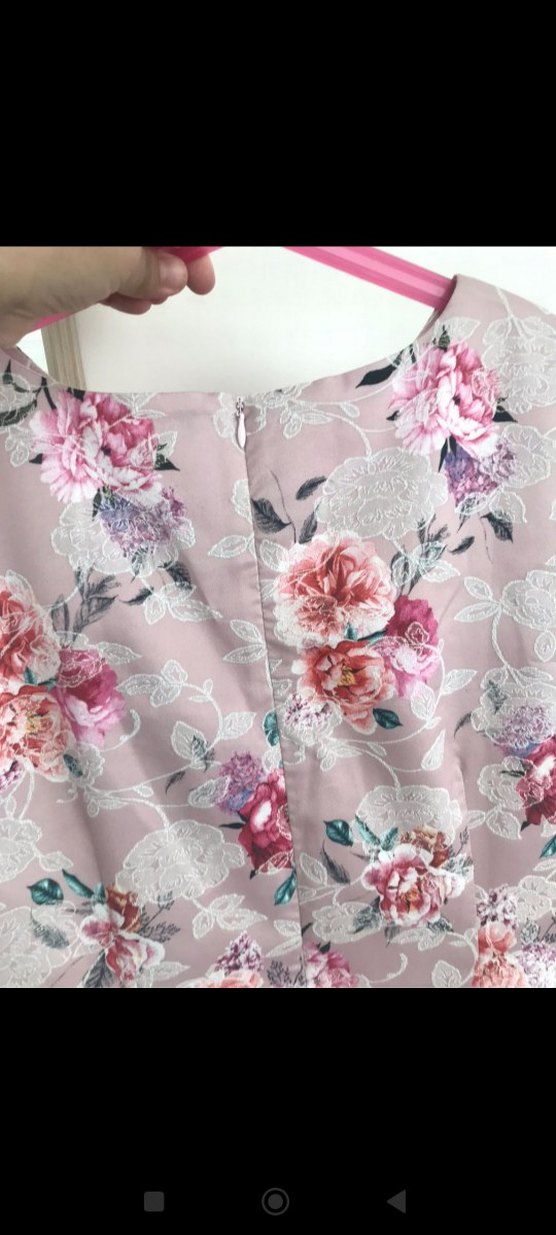 Çiçekli elbise - Görsel 2