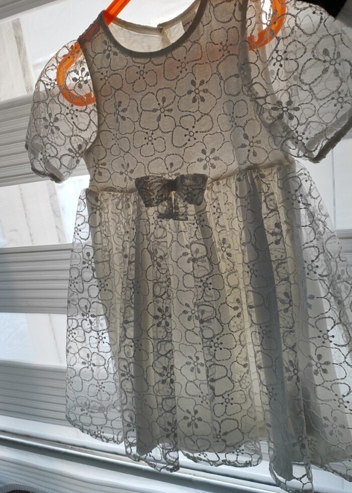 Tül detaylı harika elbise - Görsel 4