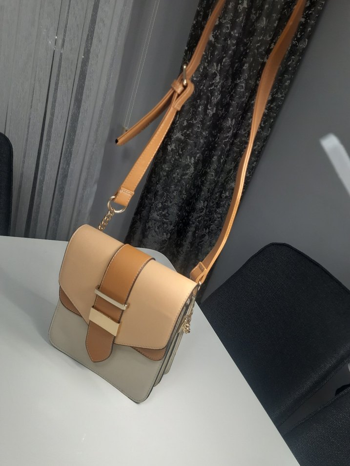 Bej Deri Tokalı Kadın Çanta - Görsel 2