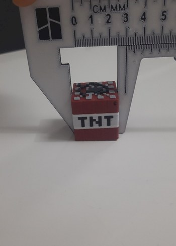 Renkli Kırmızı TNT Aksiyon Figürü - Görsel 2