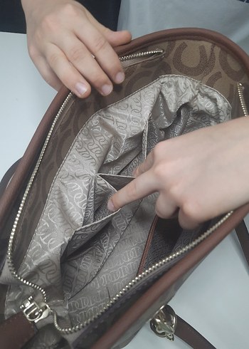 Zincir Detaylı Kahverengi Deri Kadın Çanta - Görsel 6