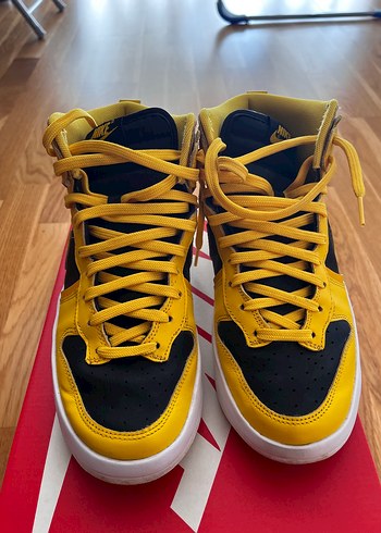 Sarı Siyah Nike spor Ayakkabısı