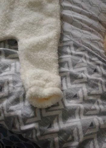 Beyaz pelus Bebek Kar Tulumu - Görsel 3