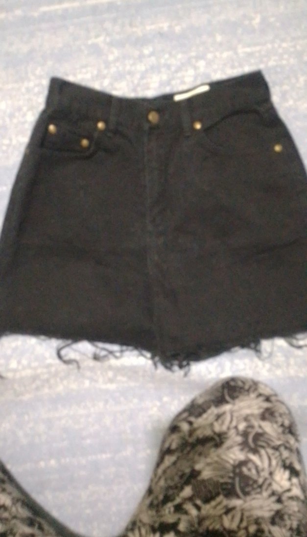 Siyah Rahat Kesim Mini Denim Şort - Görsel 5