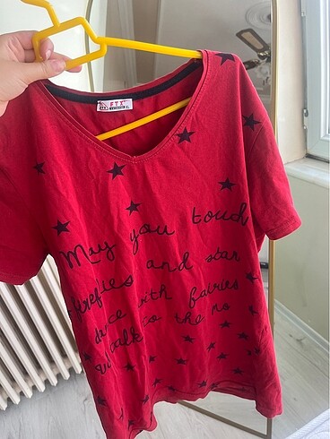 Yıldızlı tshirt