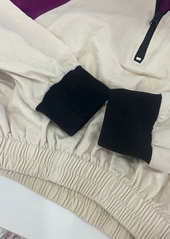 Yarım Fermuarlı Mor ve Beyaz Sweatshirt - Görsel 3