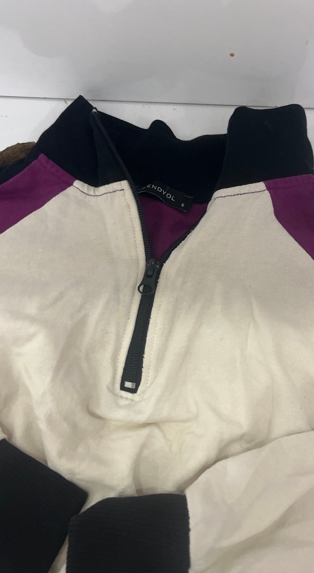 Yarım Fermuarlı Mor ve Beyaz Sweatshirt - Görsel 2