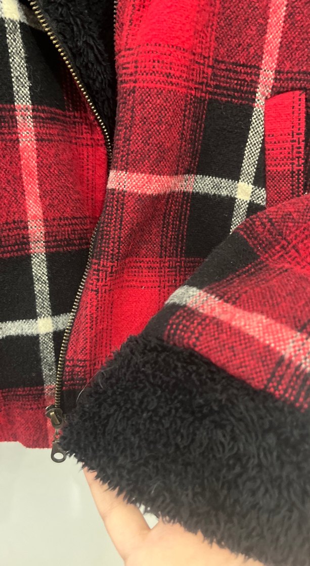 Kemer Detaylı Kırmızı Ekose Kadın Mont - Görsel 4