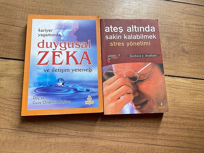 İki kitap
