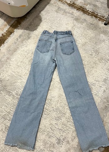 Gri Yırtık Detaylı Kadın Denim Jean - Görsel 4