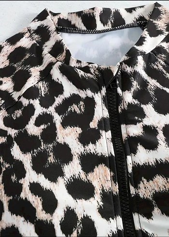 Leopar Desenli Fermuarlı Sörf Mayosu - Görsel 3