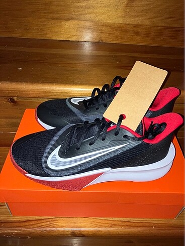 Nike basketbol ayakkabısı