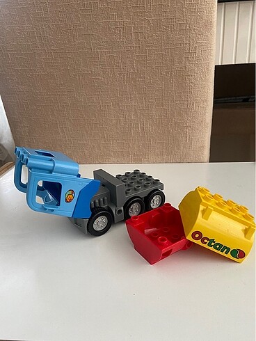  Beden Lego duplo kamyon