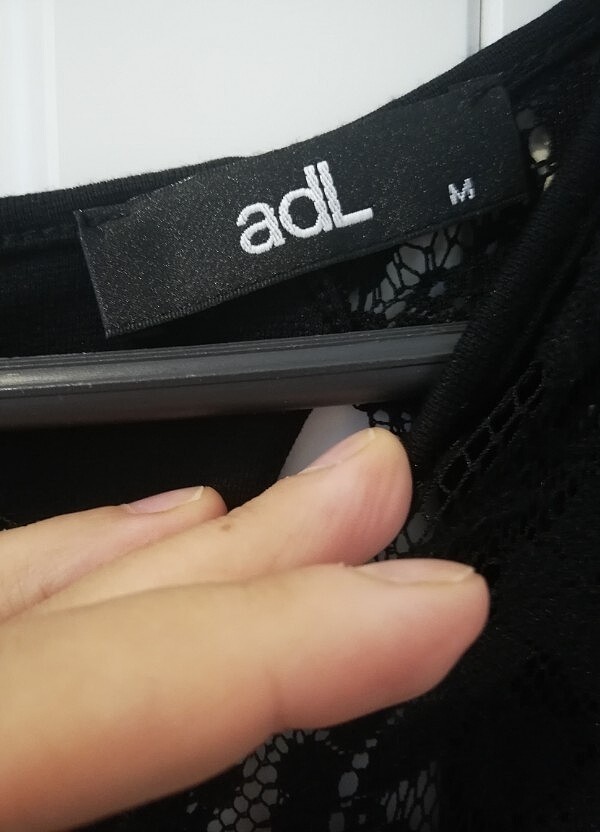 Adil Işık siyah abiye elbise - Görsel 3