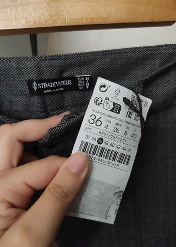 Stradivarius Gri Regular Fit Kadın Kumaş Pantolon