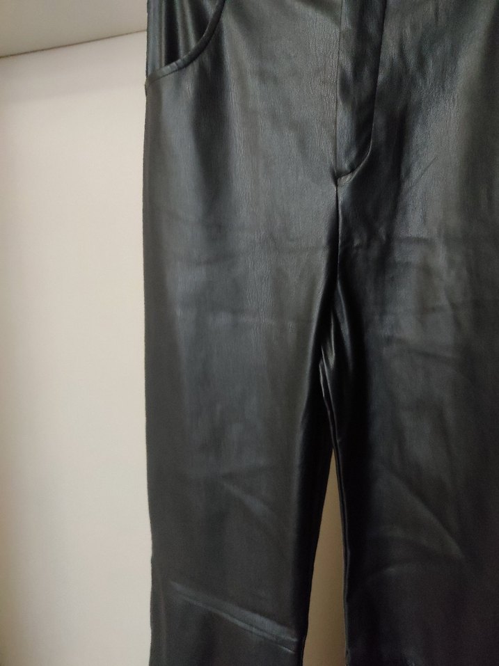 Siyah Deri Kumaş Pantolon - Görsel 2