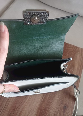 Beyaz Deri Kadın Çanta Tokalı - Görsel 6