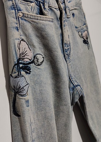 Mavi Jeans Nakışlı Kadın Kot Pantolon - Görsel 4