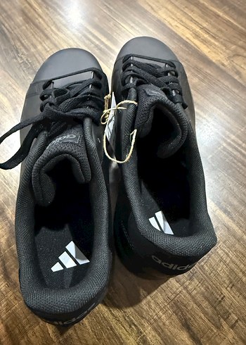 38 Beden Kadın Siyah Adidas Spor Ayakkabı