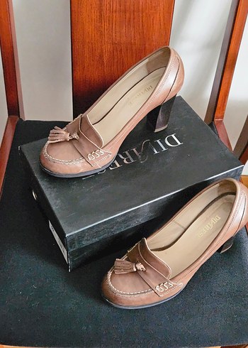 Divarese Bej Deri Kadın Topuklu Ayakkabı - Görsel 3