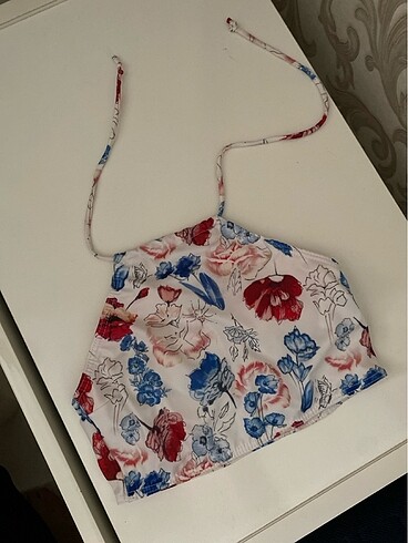 Bikini üstü