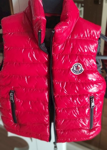 Moncler ürünü