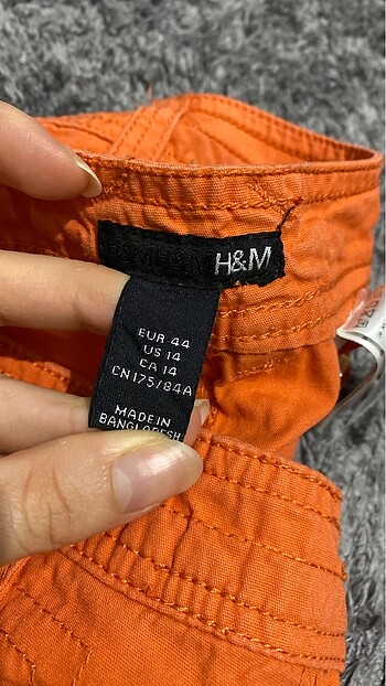 44 Beden kot kumaş şort