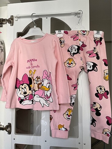 Pijama takımı