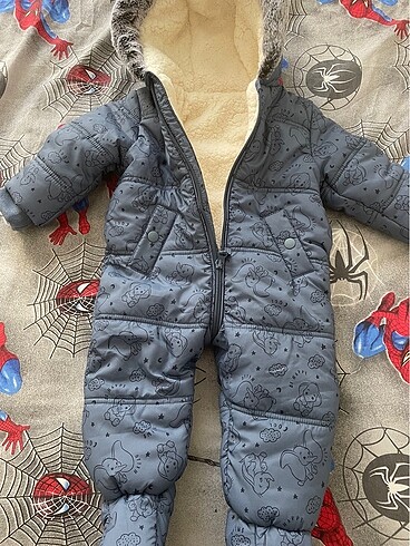 Bebek astronot tulum