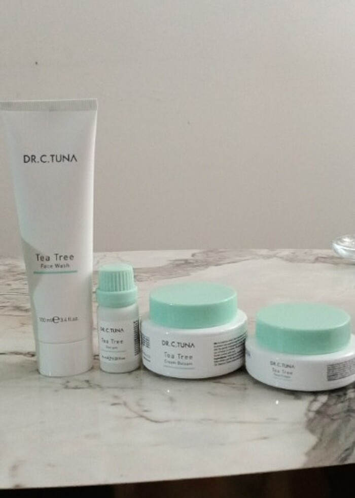 Farmasi makyaj çantası hediyeli çay ağacı ürünleri  - Görsel 3