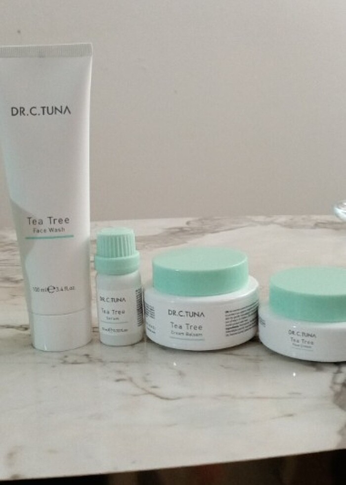 Farmasi makyaj çantası hediyeli çay ağacı ürünleri  - Görsel 4