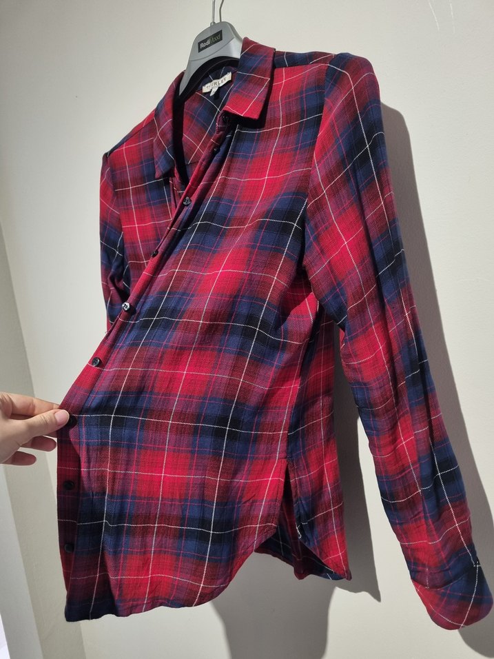 Düğmeli Uzun Kollu Renkli Kadın Gömlek - Görsel 3