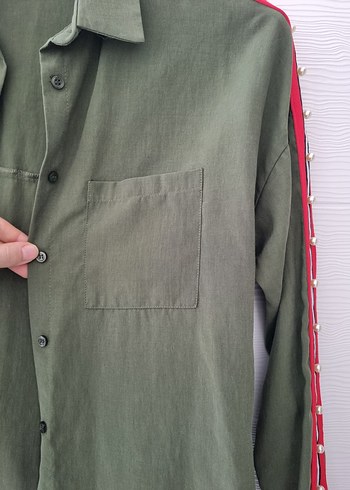 Düğmeli Uzun Kollu Kadın Haki Gömlek - Görsel 2