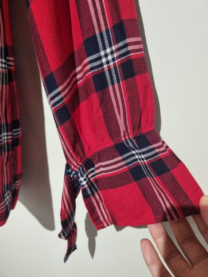 Düğmeli Kırmızı Ekose Kadın Gömlek - Görsel 4